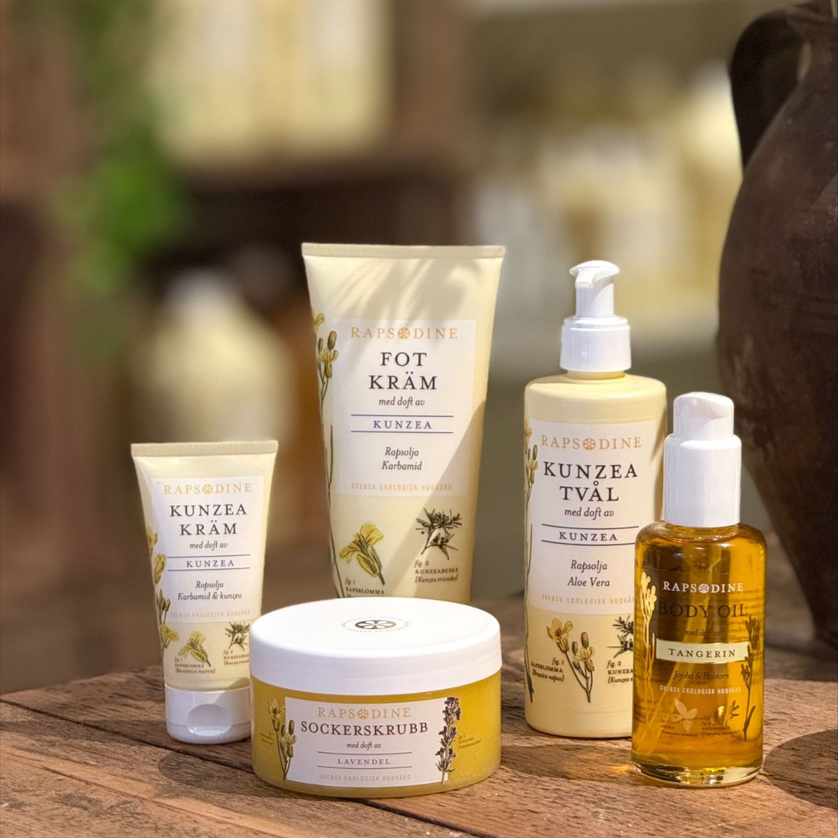 Rapsodine hudvård med kunzea – fotkräm, tvål, sockerskrubb och body oil